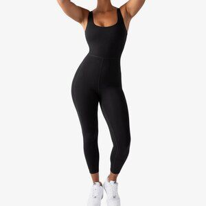 EUC YITTY UltraLuxe Built-In Bra Women's Large Onesie Jumpsuit Black Catsuit